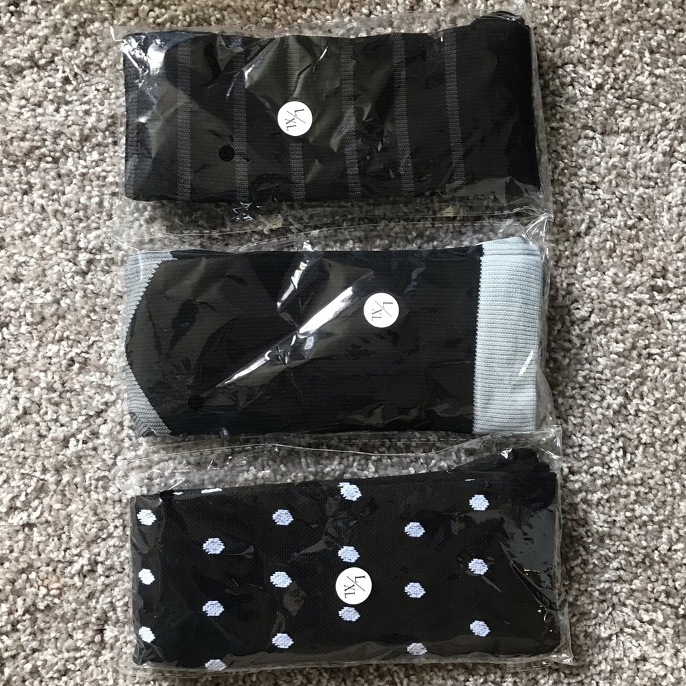 3/$20⚡️Men’s or Women’s KneeHigh Compression Socks